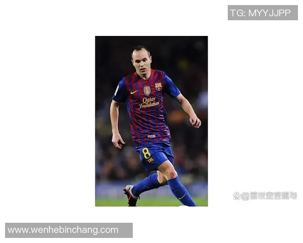 8号后卫球员的足球明星之路与传奇故事揭秘